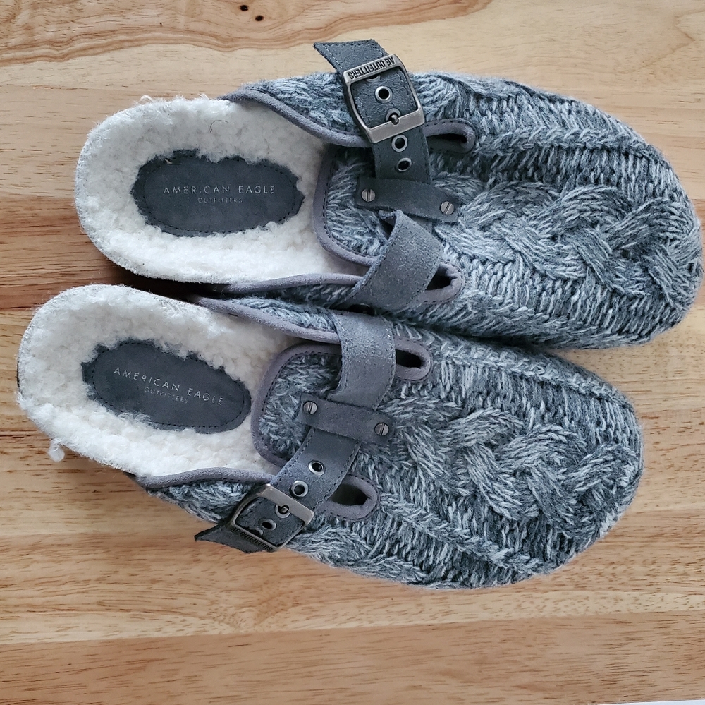 A&E Clogs